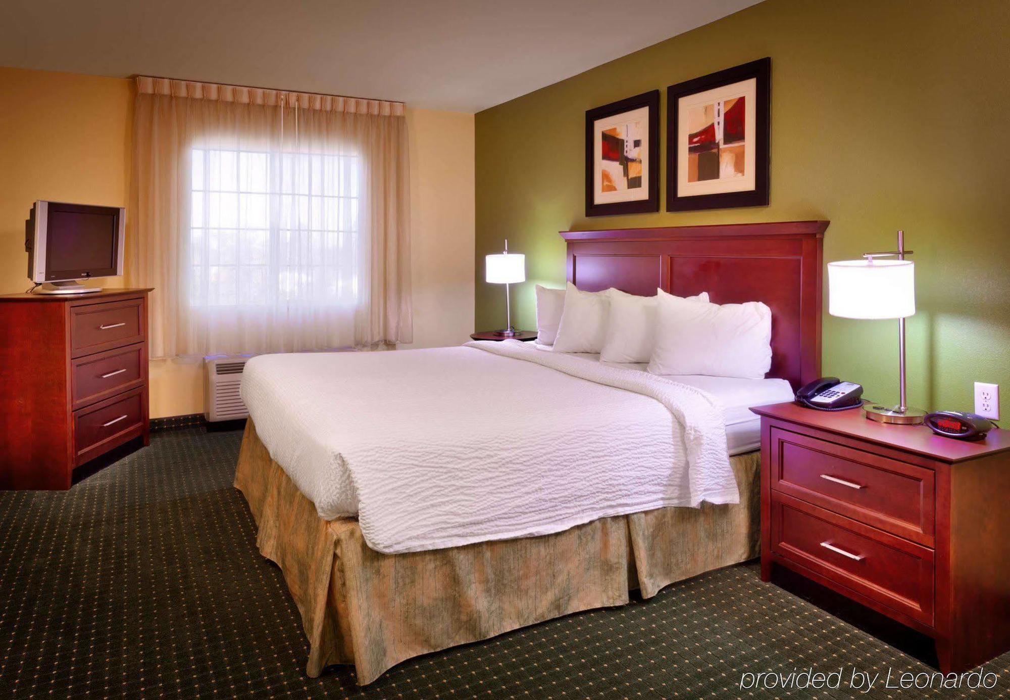 ทาวน์เพลส สวีท บอยส์เวสต์/เมริเดียน Hotel เมอริเดียน ภายนอก รูปภาพ