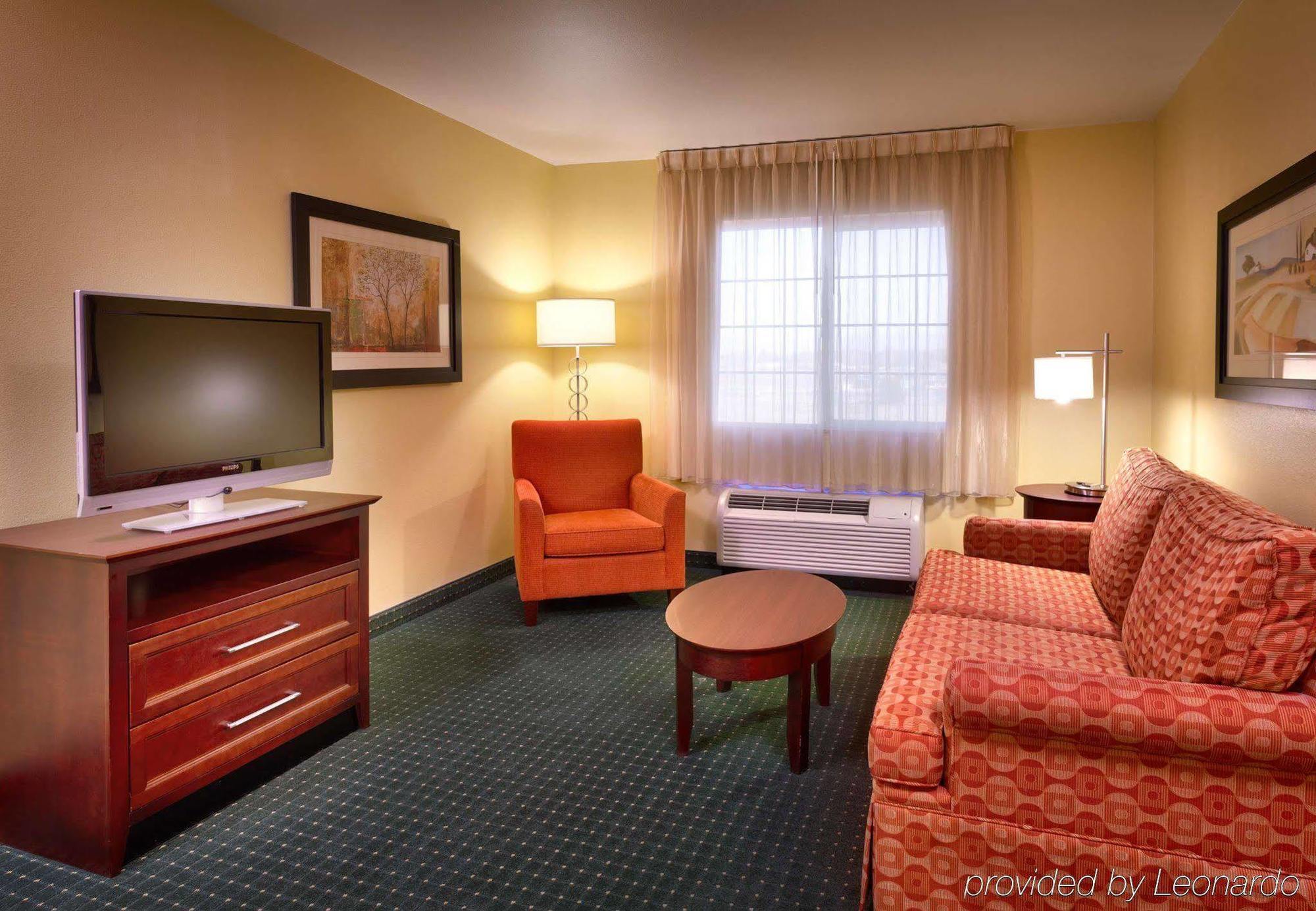 ทาวน์เพลส สวีท บอยส์เวสต์/เมริเดียน Hotel เมอริเดียน ภายนอก รูปภาพ
